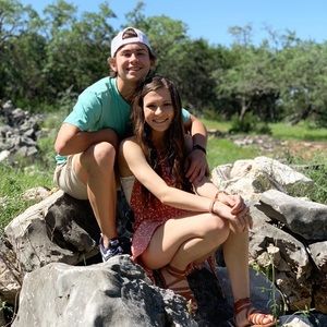 Meet your Posher, Avery